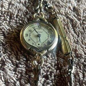 Vintage Fairfax 12K Gold Filled Ladies Windup Wristwatch with Chain Band